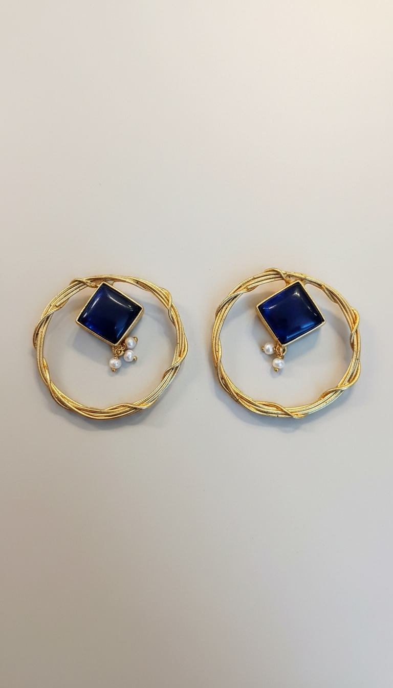 Aura Loop Studs