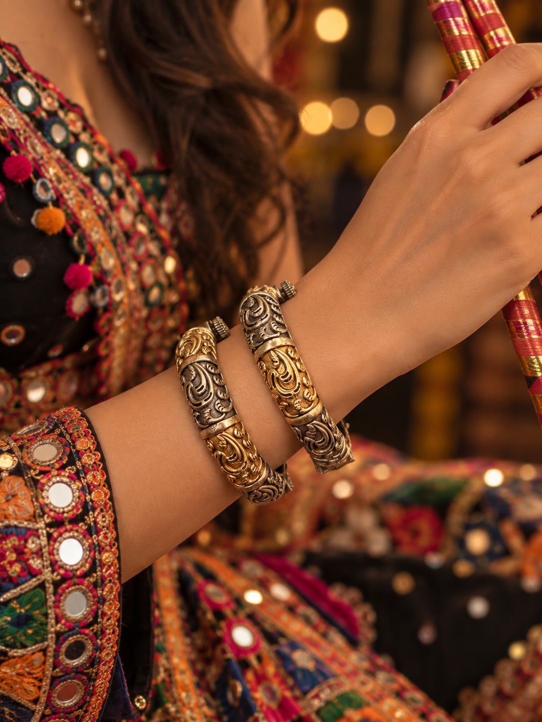 Sunehri Chand Dual Tone Kadas