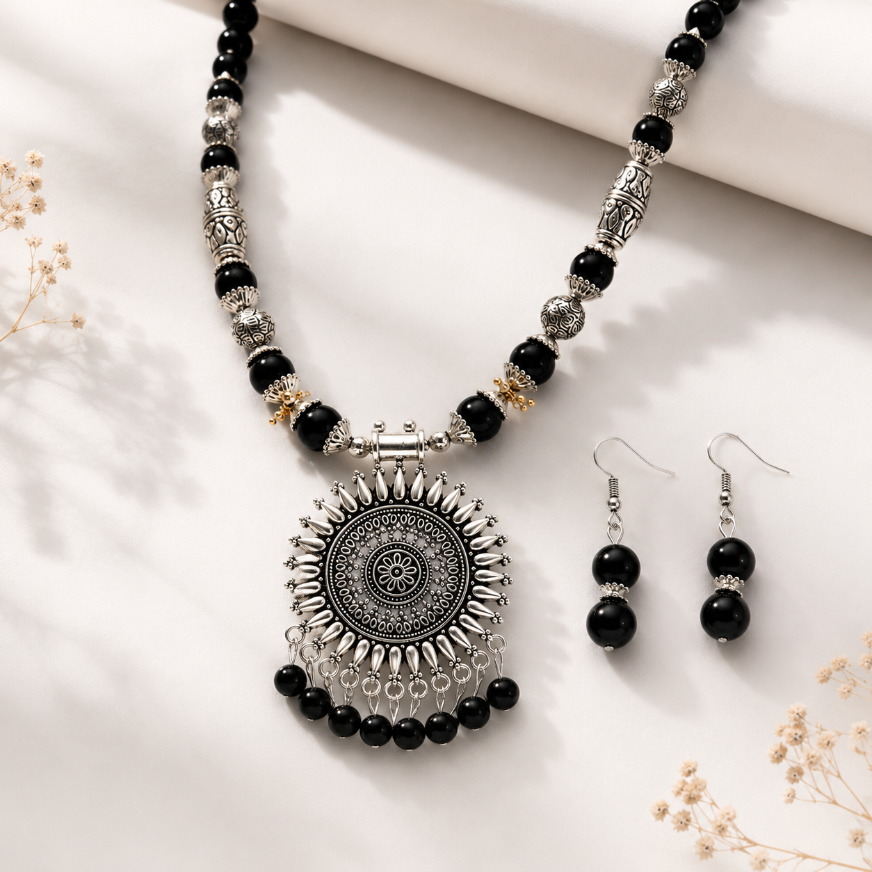 Noorah Oxy Silver Set