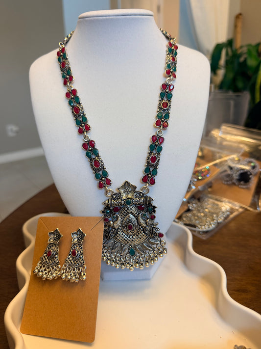 Noor Oxi Silver Set