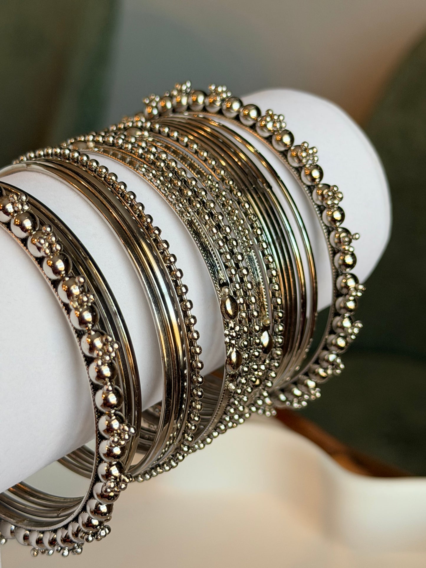Sunehri Swirl Silver Stack Bangles