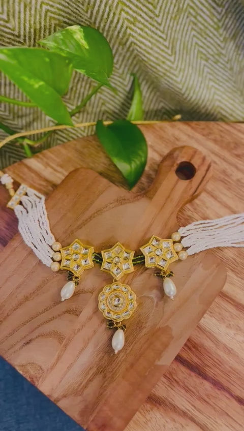 Gul Moti Kundan Set