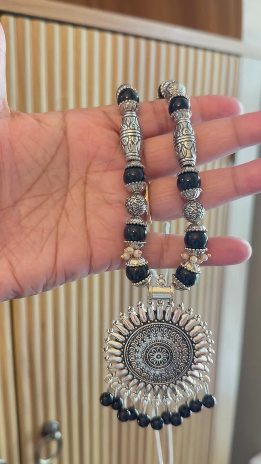 Noorah Oxy Silver Set